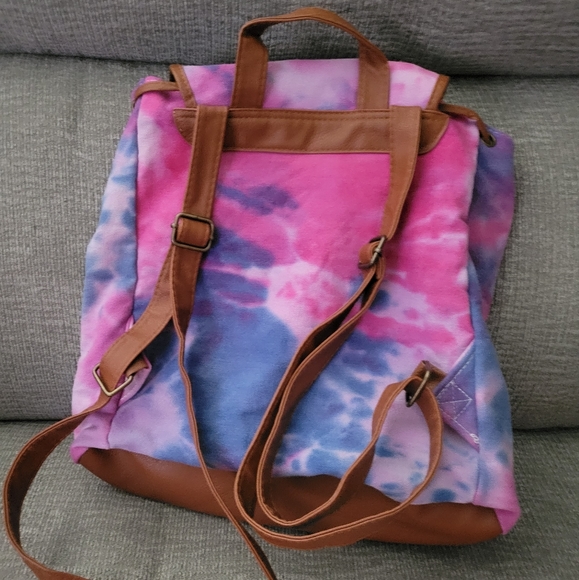 Rue21 Drawstring Backpack - Picture 5 of 6